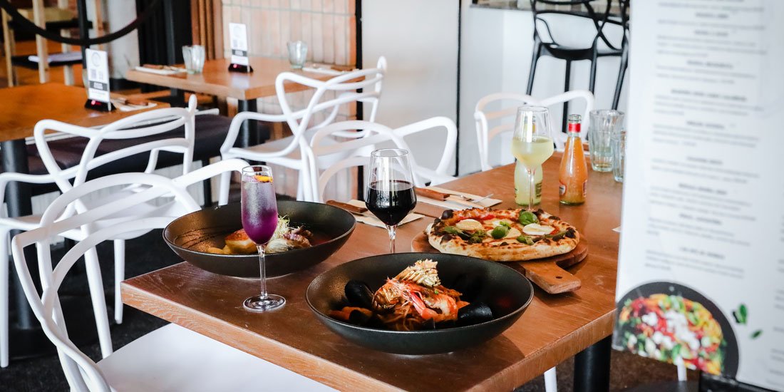 Pizza pit stops – Double Zero fires up the oven at Robina Town Centre to make Christmas shopping a little more festive