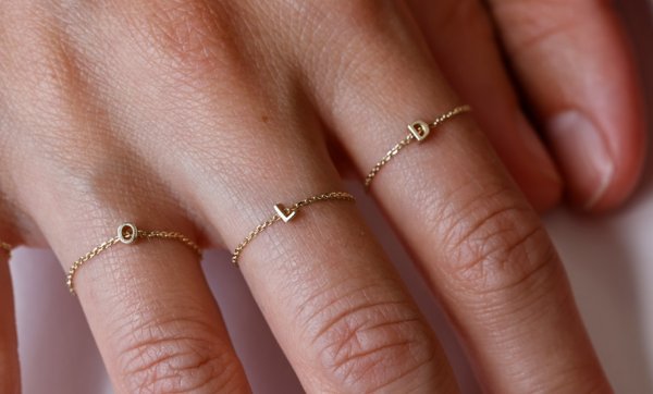 Treat yourself to a permanent jewellery experience at Sarah & Sebastian's pop-up at HOTA