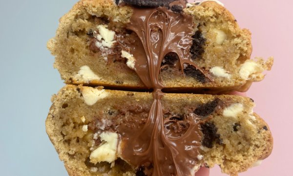 Satisfy your sweet tooth with a cookie from Mr Treat in Burleigh Heads