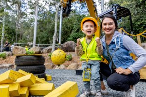 Dig It at Tamborine Mountain