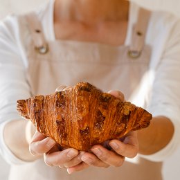 Get your morning off to an excellent start at Molendinar's drool-inducing Bake House Gozen