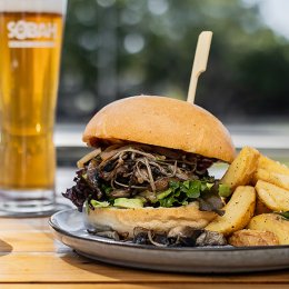 Rally your brew crew to check out Sobah Brewery & Cafe, Burleigh's brand-new dedicated non-alcoholic brewery