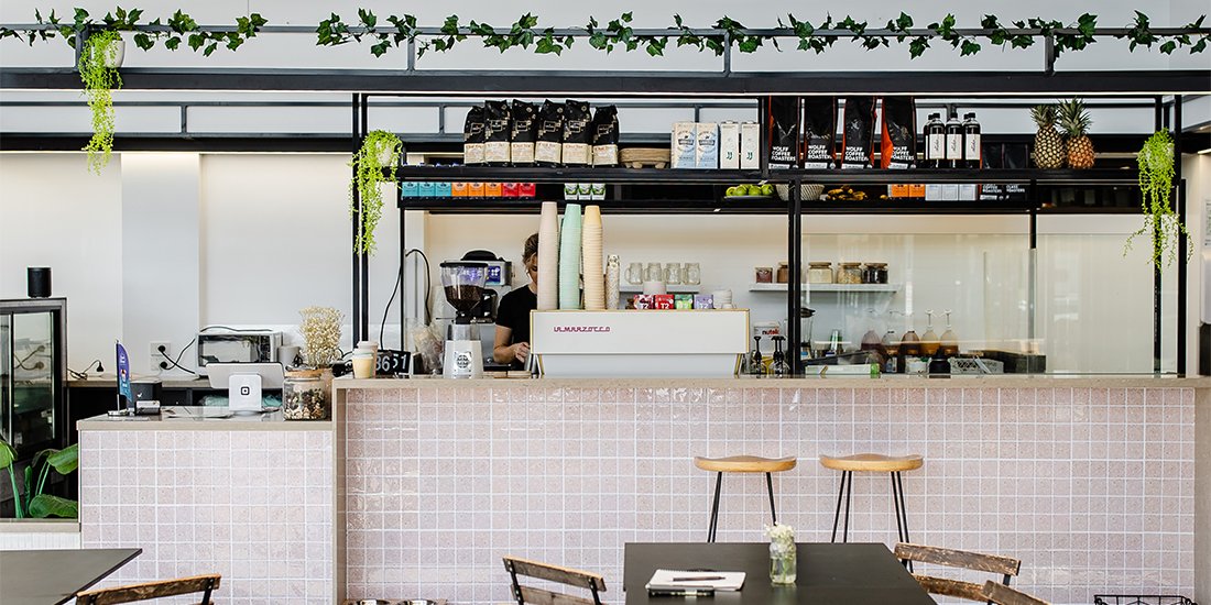 Hot girl summer bowls and cute pooches – Arketa Cafe has opened in Mermaid Waters