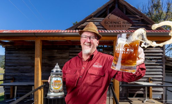 Sip, snack and soak up serene surrounds on this Scenic Rim pub trail