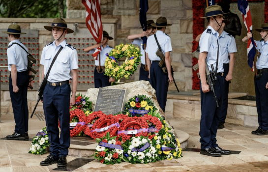 Currumbin RSL ANZAC Day Mid Morning Service & March