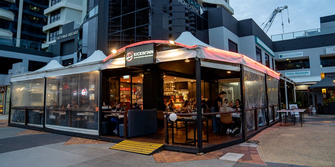 Kickin'Inn Broadbeach | Seafood Restaurant Broadbeach | The Weekend ...