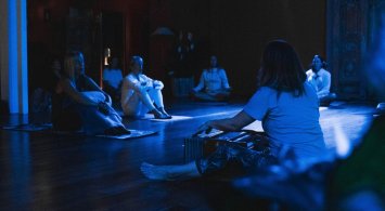 Mantra Dance at Australian School of Meditation & Yoga